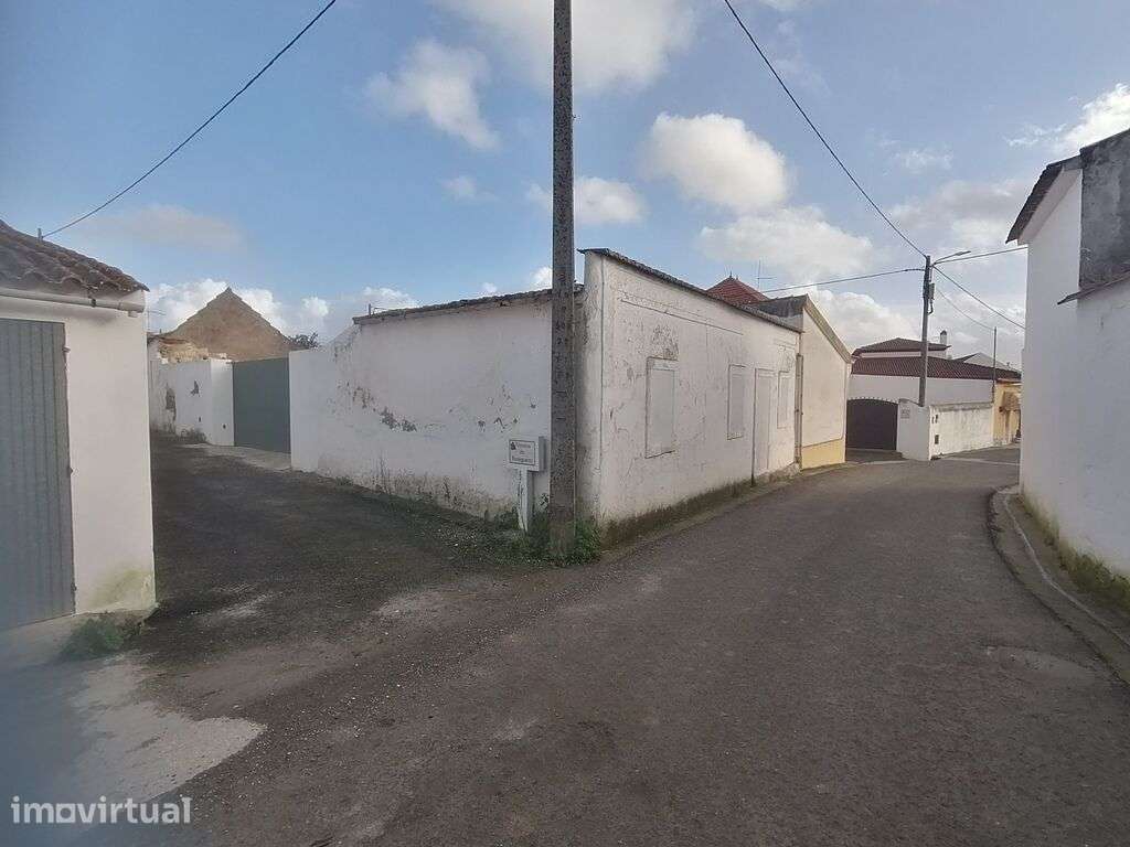 Casa de aldeia T3 em Abitureiras de 460,00 m2 - Grande imagem: 4/25