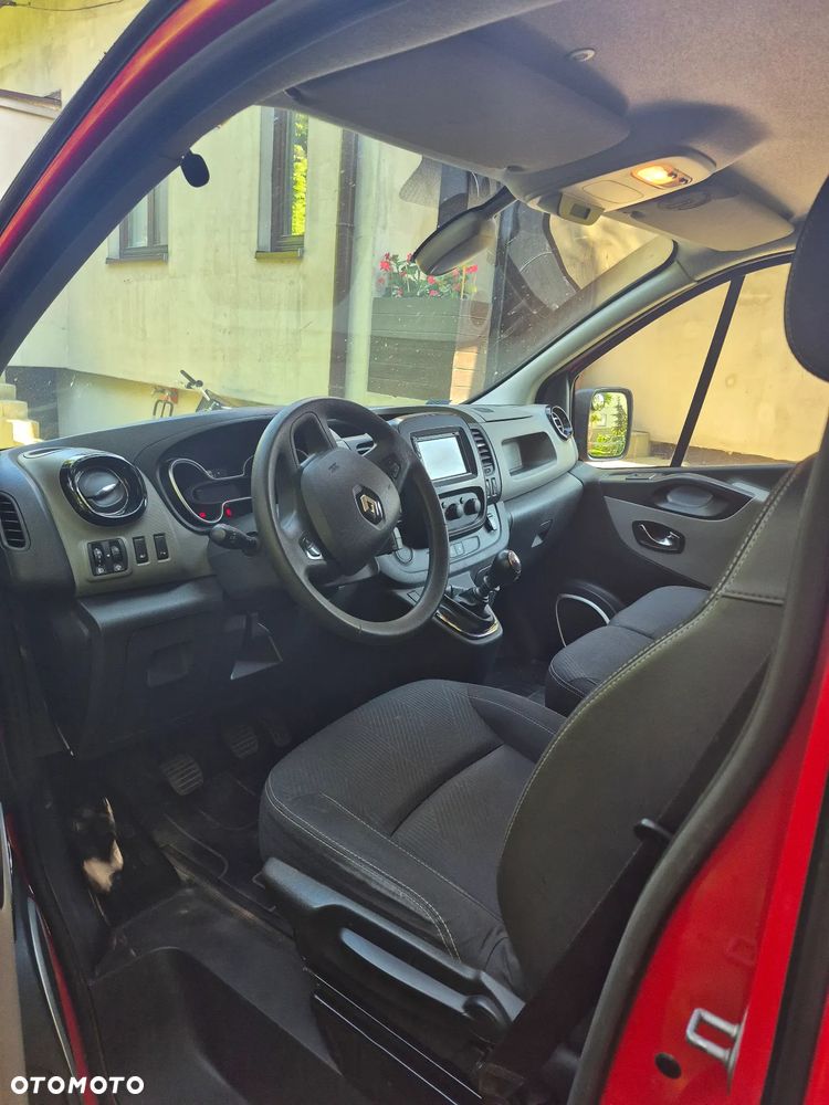 Renault Trafic - 13