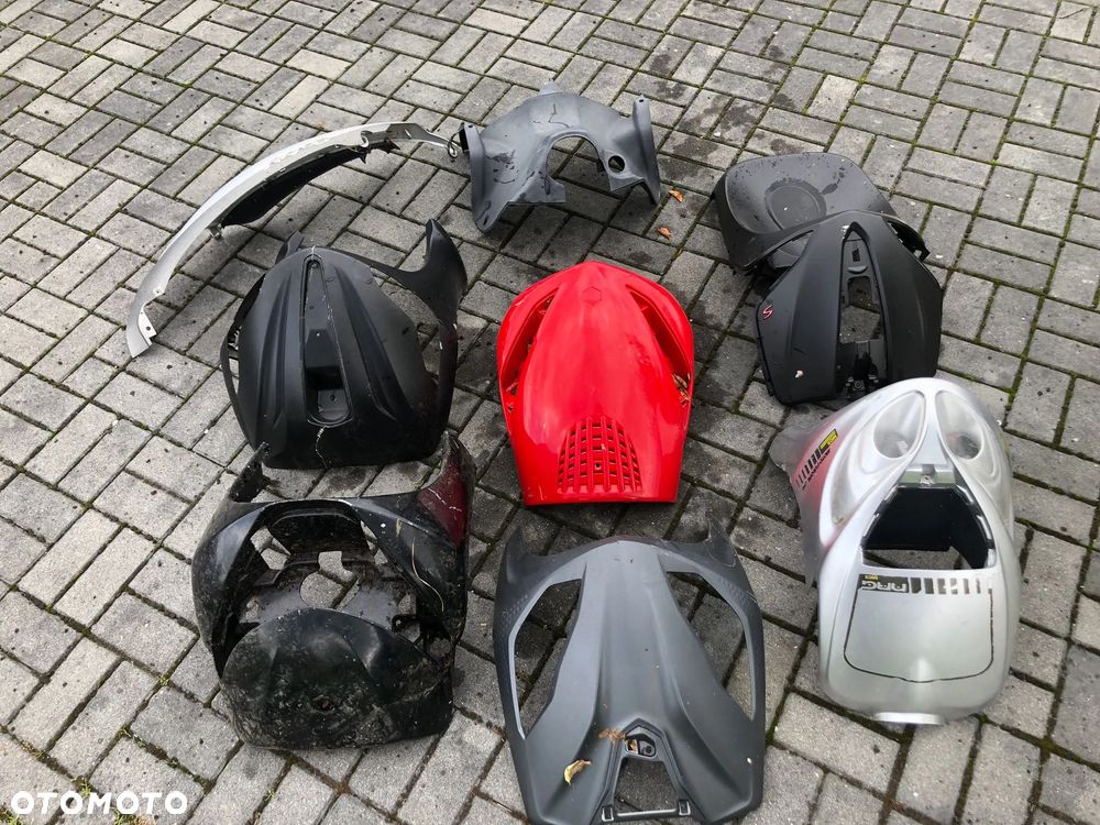 Piaggio ZIP Beverly Liberty NRG czasza czacha zadupek tył osłona - 2