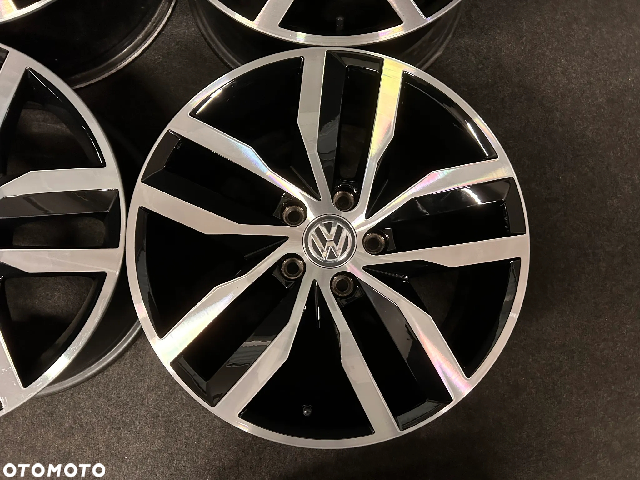 Alufelgi VW Golf 7, Sportsvan, Touran, Caddy 17 cali 5x112 4szt. Ładne! - 10