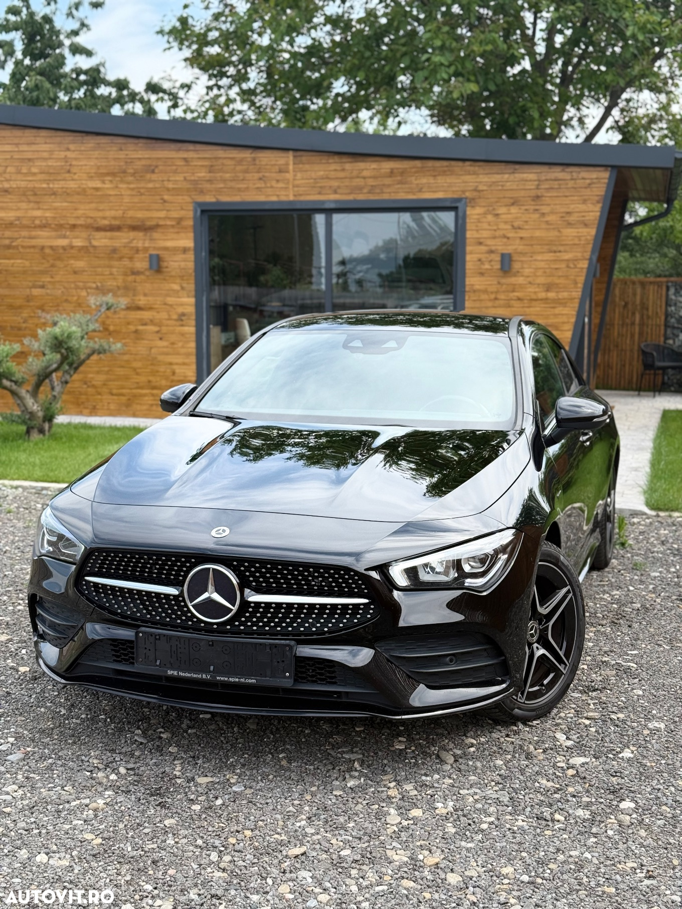 Mercedes-Benz CLA 250 e 8G-DCT AMG Line - 10