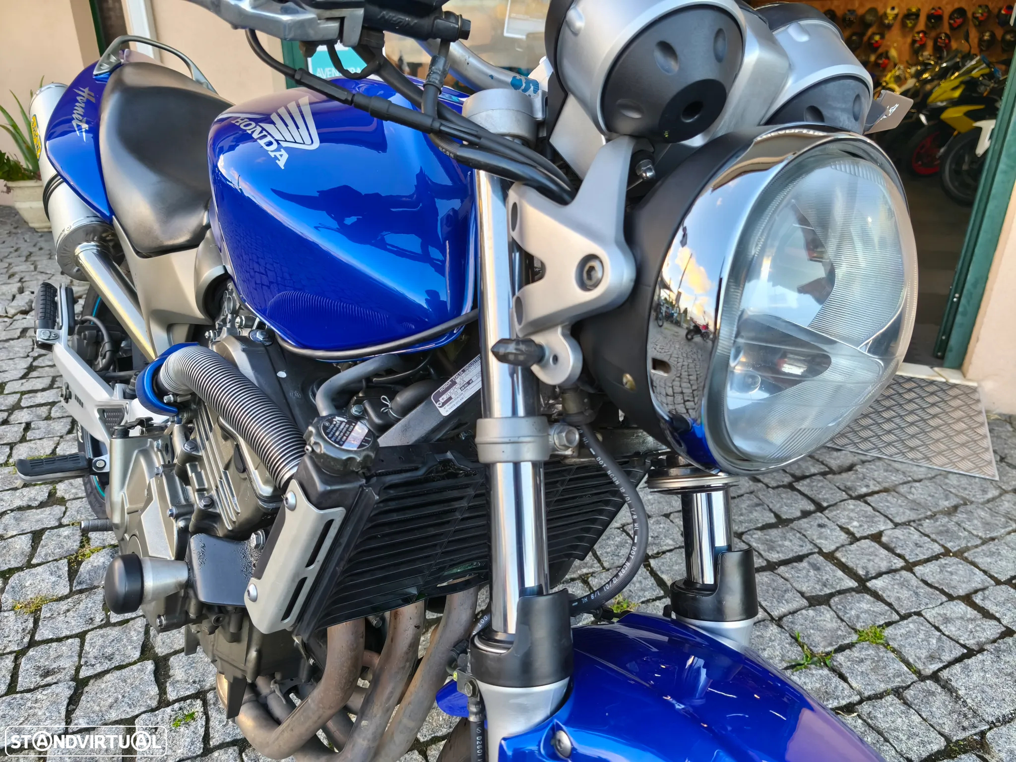 Honda Hornet Arrow - 5