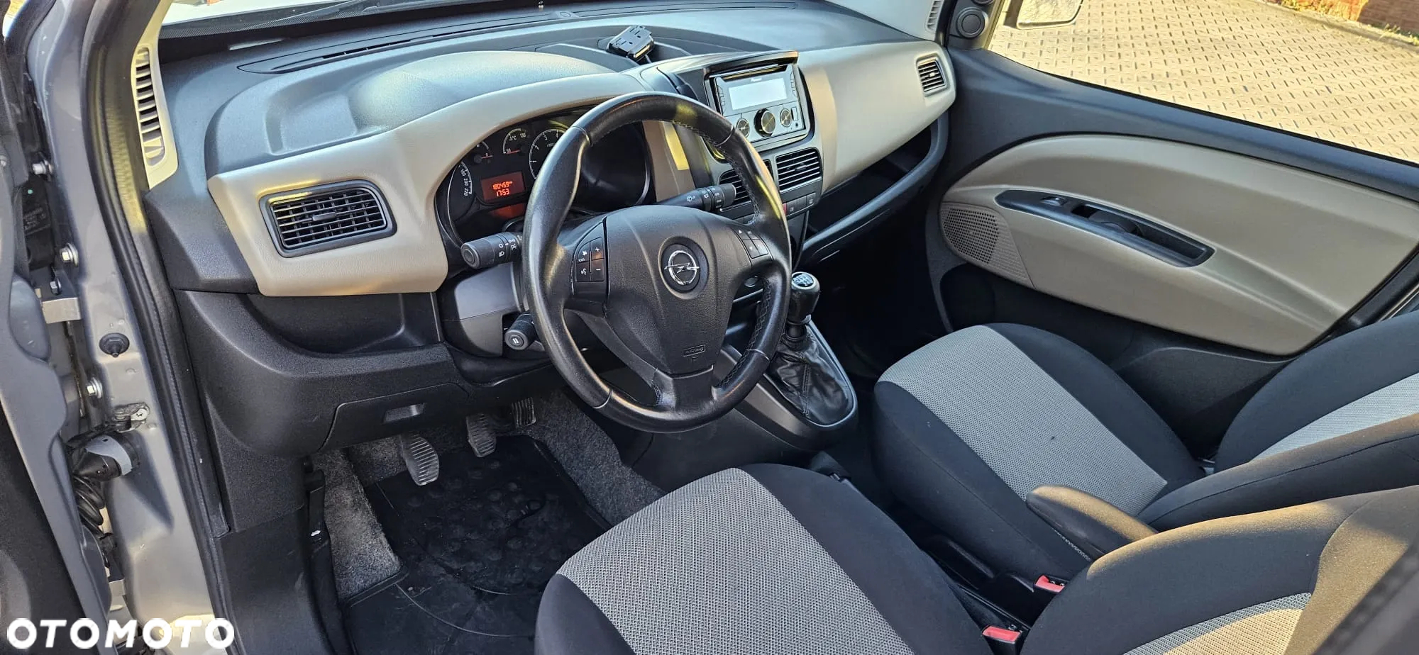 Opel Combo - 9