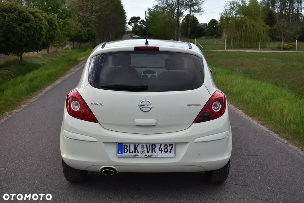 Opel Corsa - 12