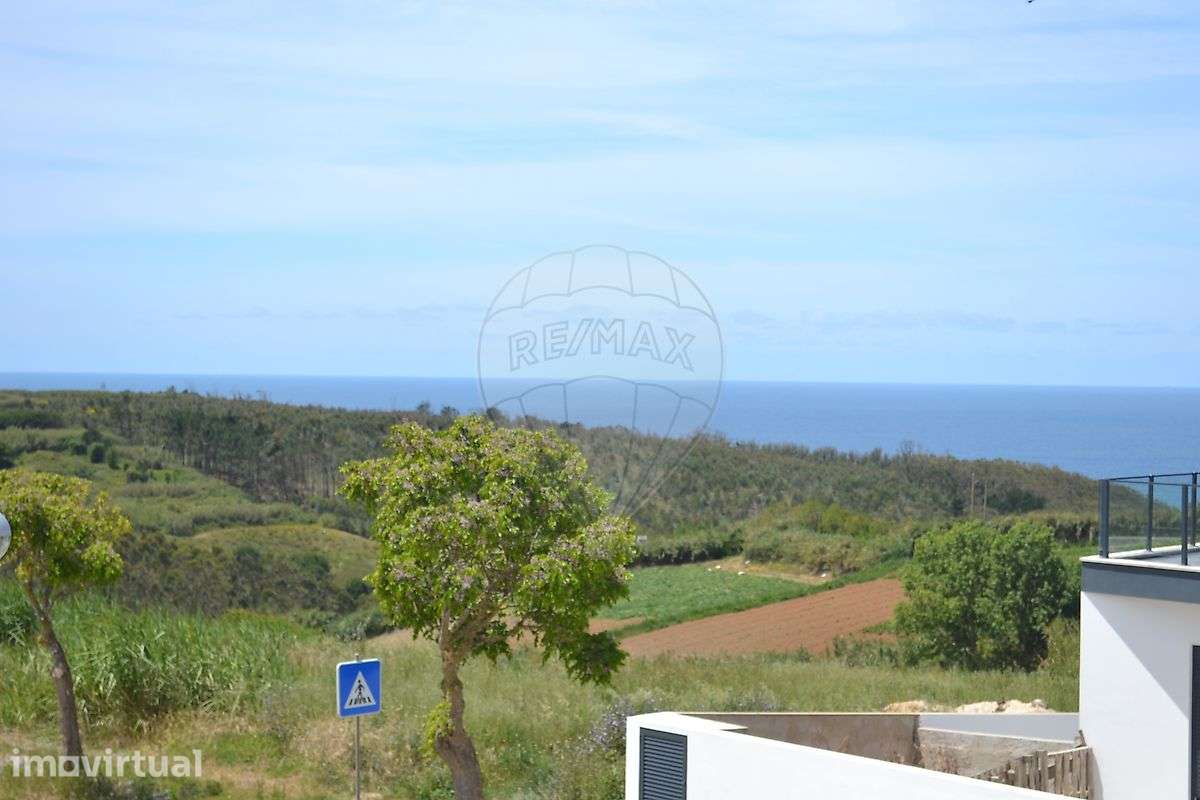 Moradia T4 para venda - Grande imagem: 3/47