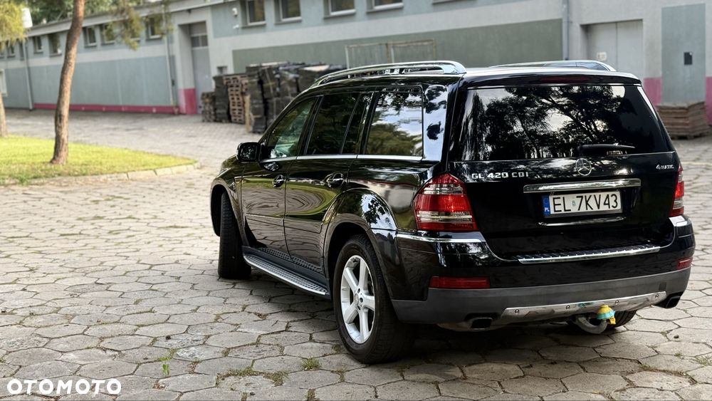 Mercedes-Benz GL - 5