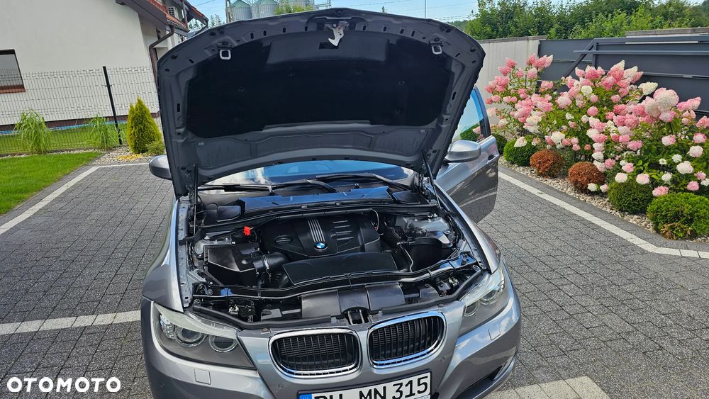 BMW Seria 3 320d - 14
