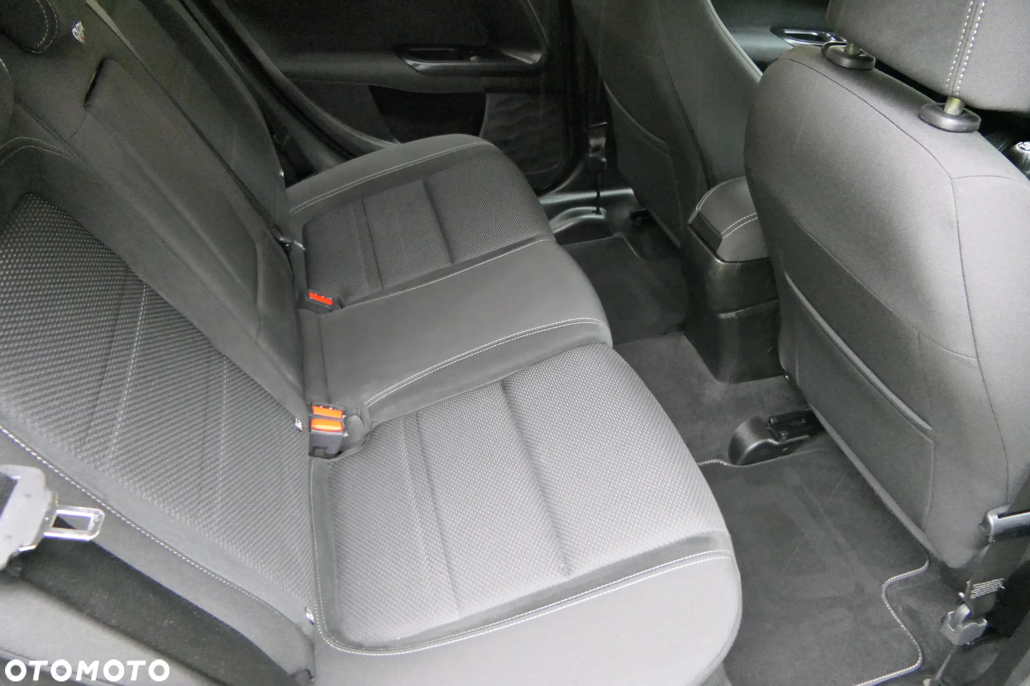 Fiat Tipo 1.4 T-Jet 16v Lounge - 15