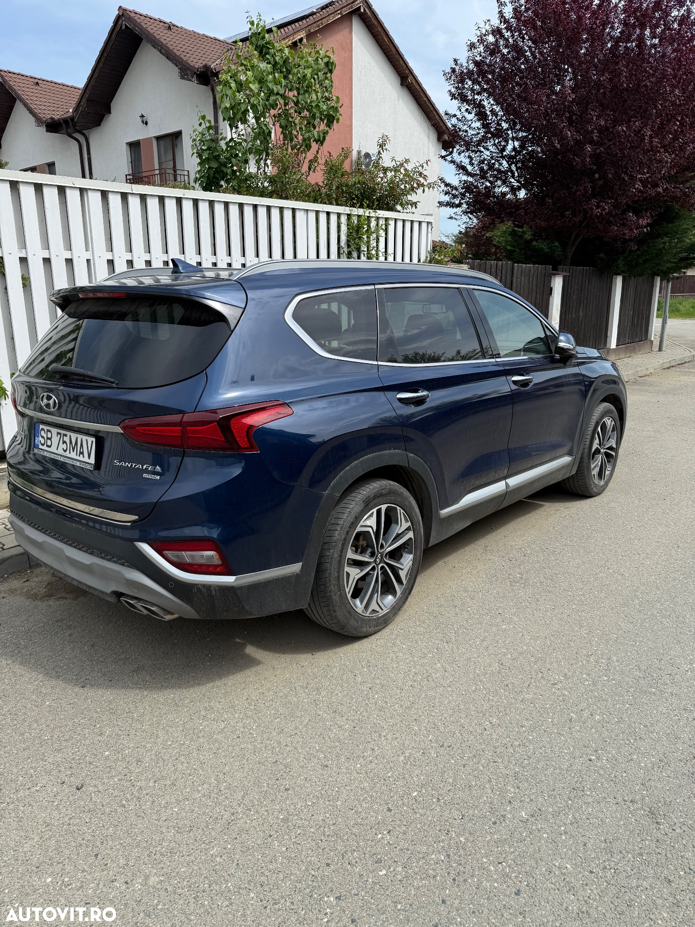 Hyundai Santa Fe 2.2 CRDi 4WD 8AT Luxury - 2