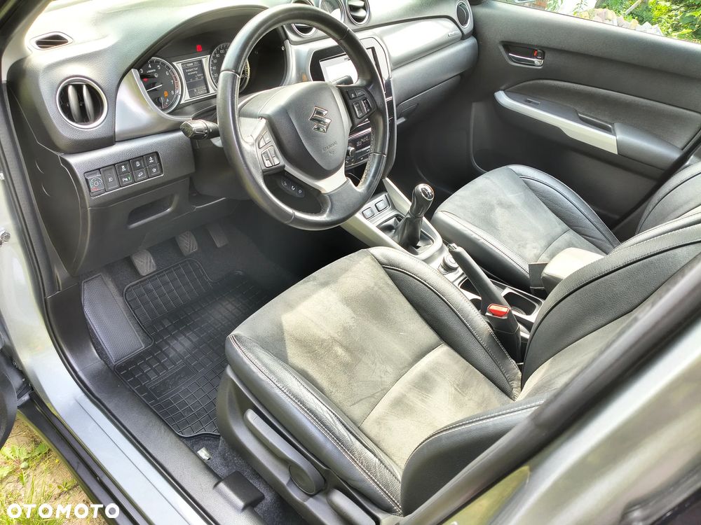 Suzuki Vitara 1.6 XLED 4WD - 31
