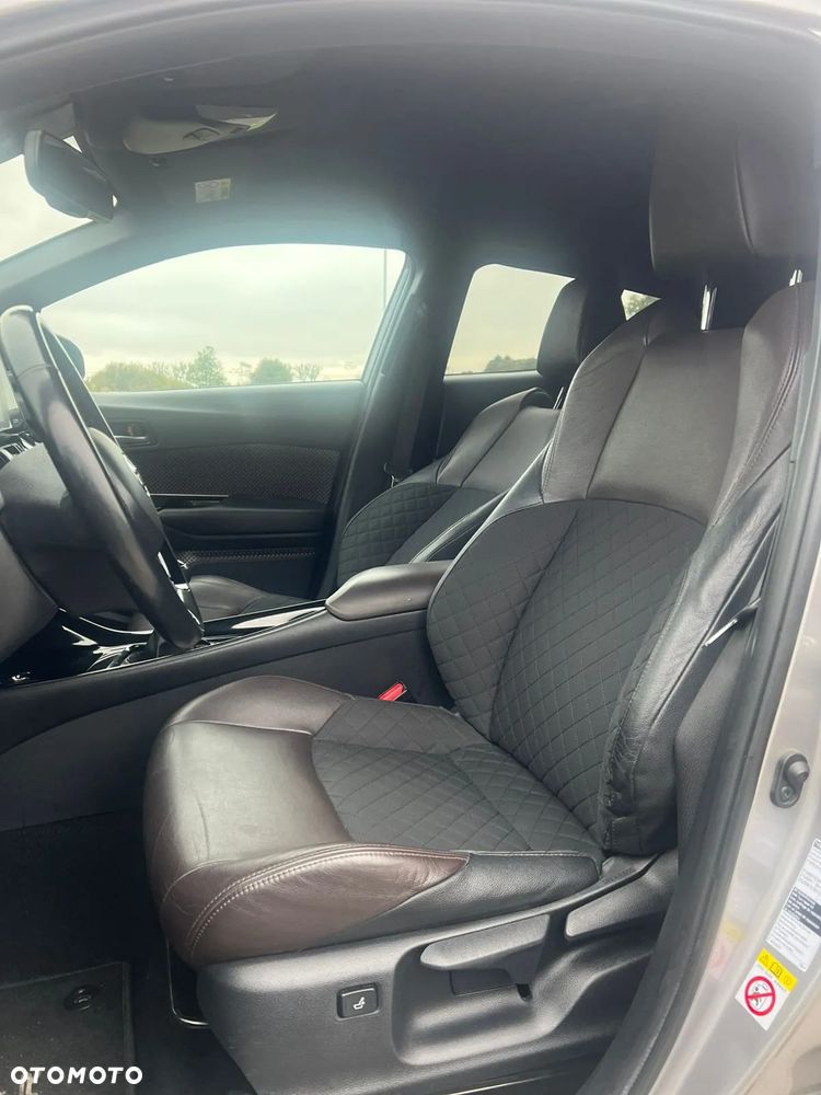 Toyota C-HR 1.2 Turbo Lounge - 23