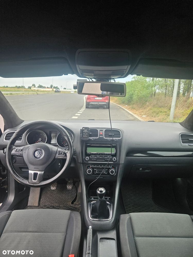 Volkswagen Golf 1.6 TDI Comfortline - 8
