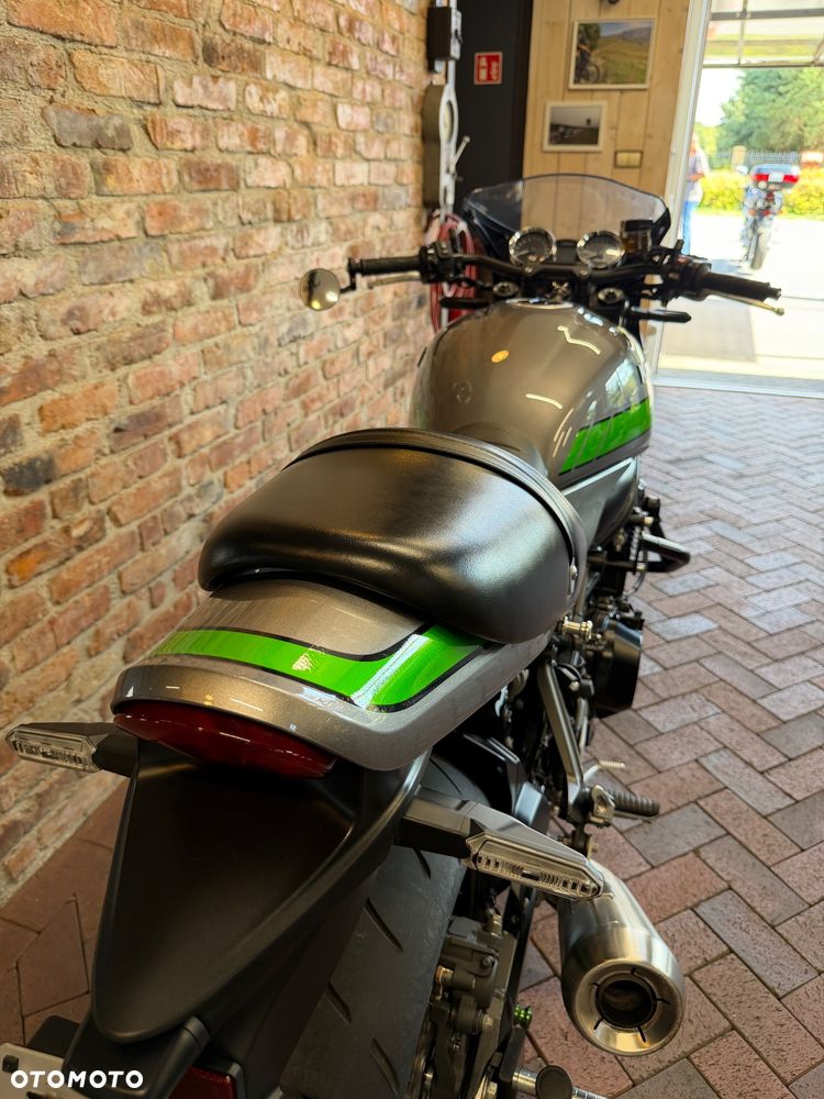 Kawasaki Z 900 RS - 10