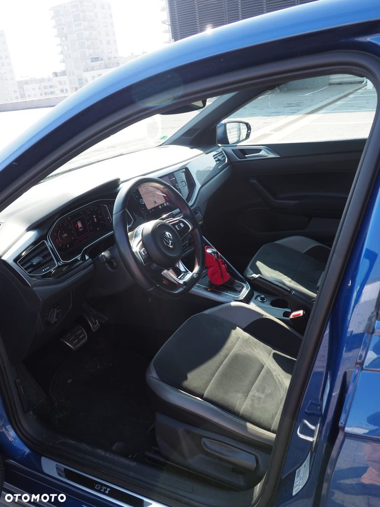 Volkswagen Polo 2.0 TSI OPF DSG GTI - 24