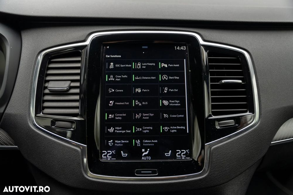 Volvo XC 90 D5 AWD Geartronic RDesign - 30