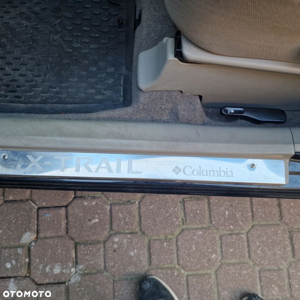 Nissan X-Trail - 10