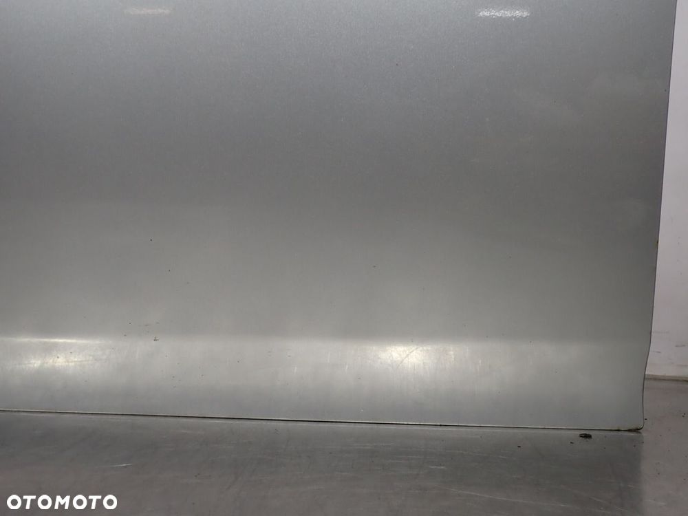 DRZWI LEWY PRZÓD TOYOTA COROLLA E15 KOL: 1F7 - 10