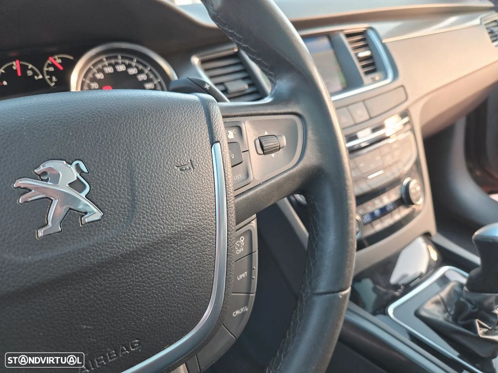 Peugeot 508 SW 1.6 e-HDi Allure 2-Tronic J18 - 17