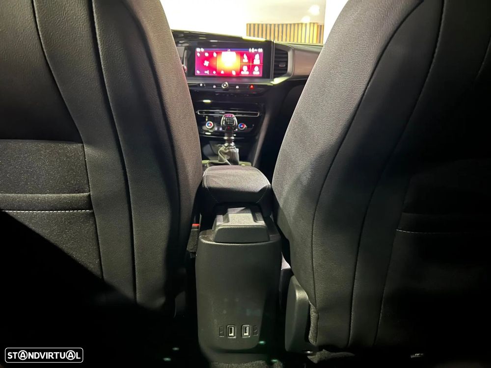 Opel Mokka 1.2 T GS - 25