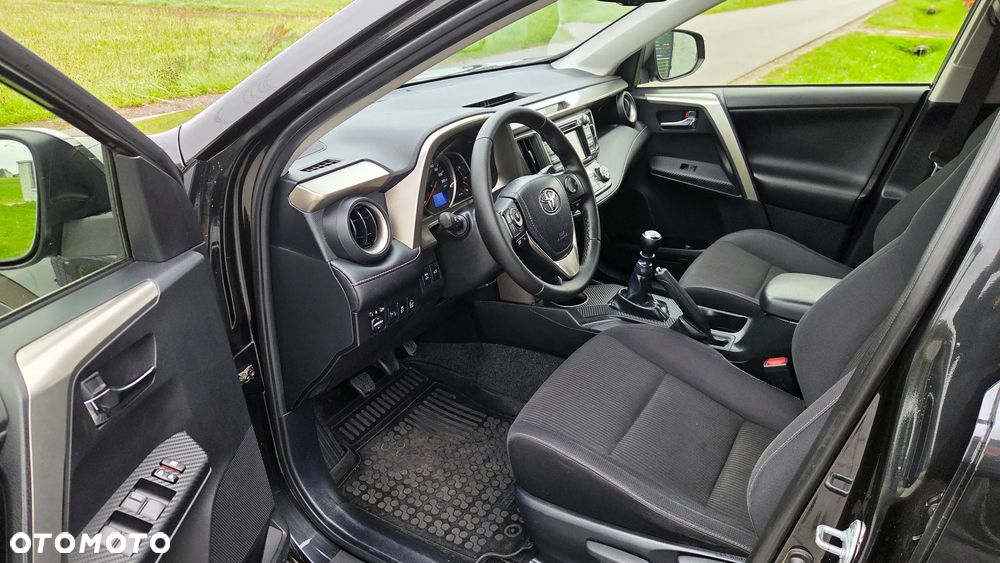 Toyota RAV4 2.0 4x4 - 13