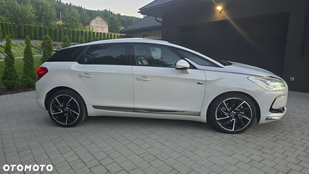 Citroën DS5 2.0 HDi Hybrid4 SoChic MCP - 26