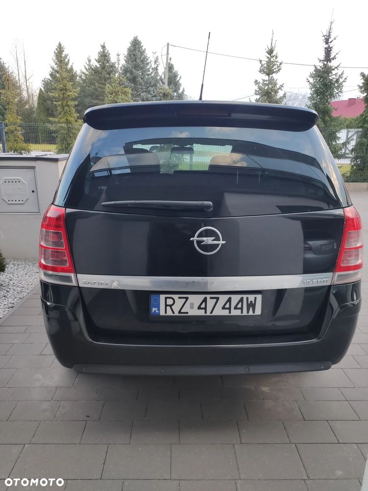 Opel Zafira 1.9 CDTI Cosmo - 8