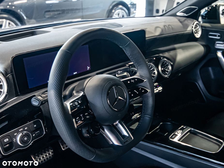 Mercedes-Benz Klasa A 45 S AMG 4-Matic 8G-DCT - 8