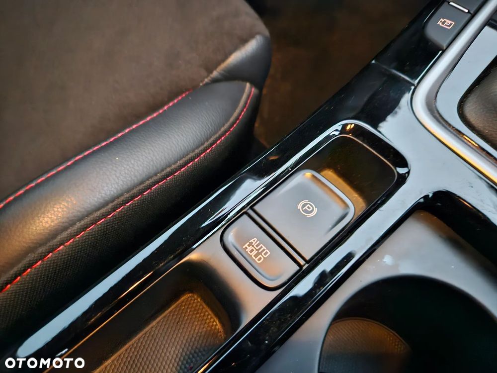 Kia ProCeed 1.6 T-GDI DCT7 OPF GT - 16