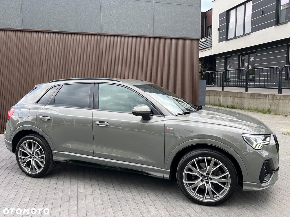 Audi Q3 40 TFSI Quattro S tronic - 4