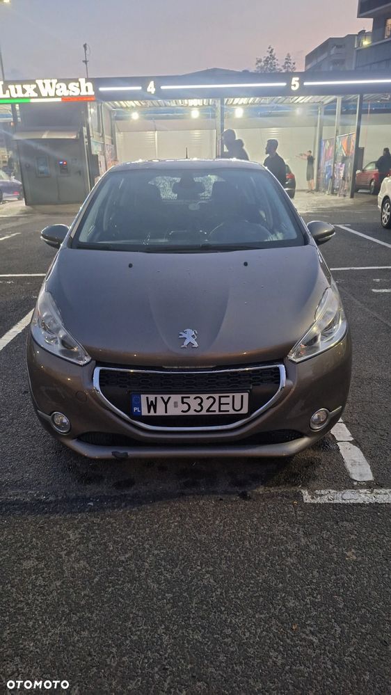 Peugeot 208 82 VTI Allure - 1