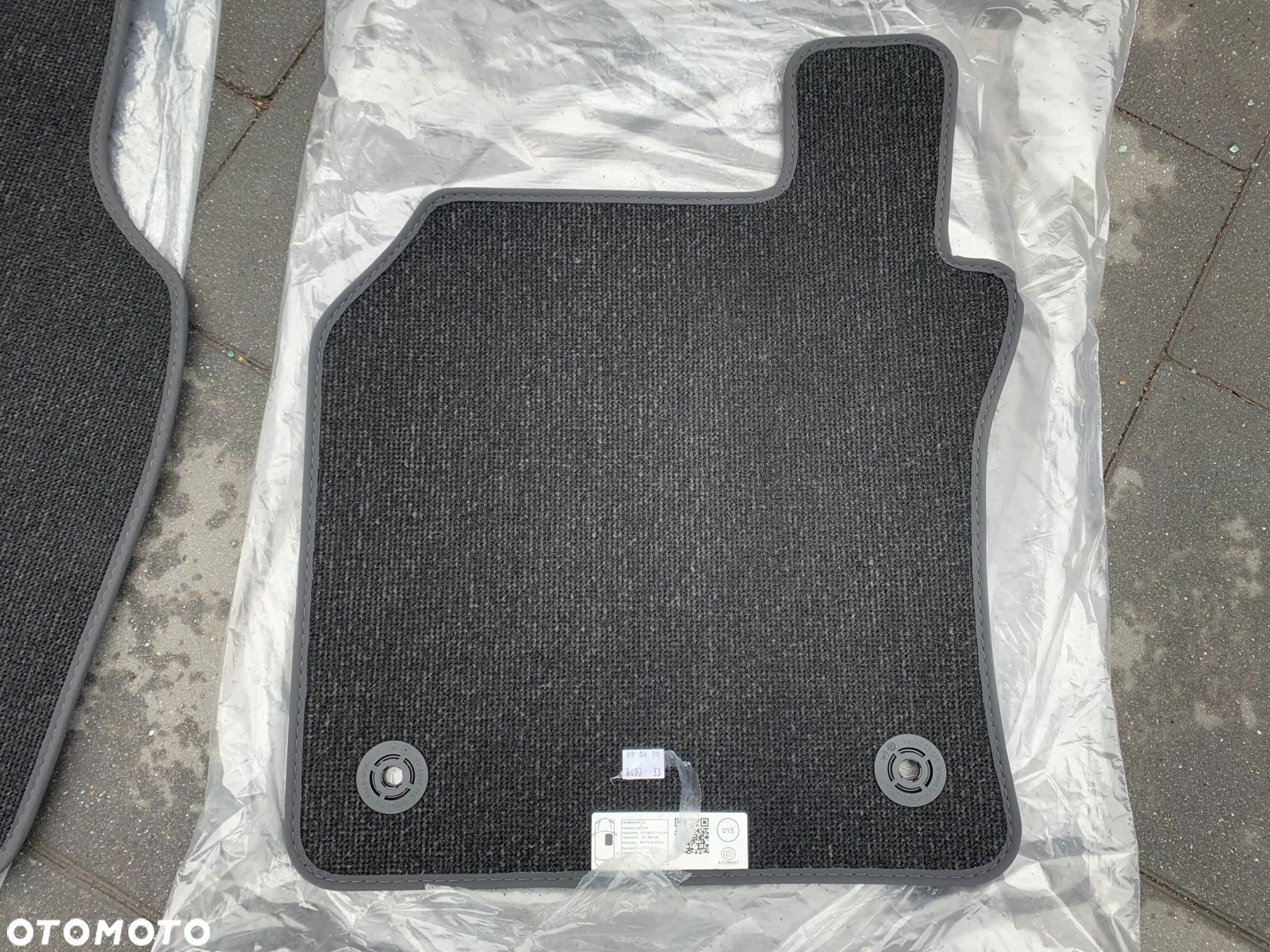 DYWANIKI WELUROWE AUDI Q2 81A JAK NOWE KOMPLET UK - 6
