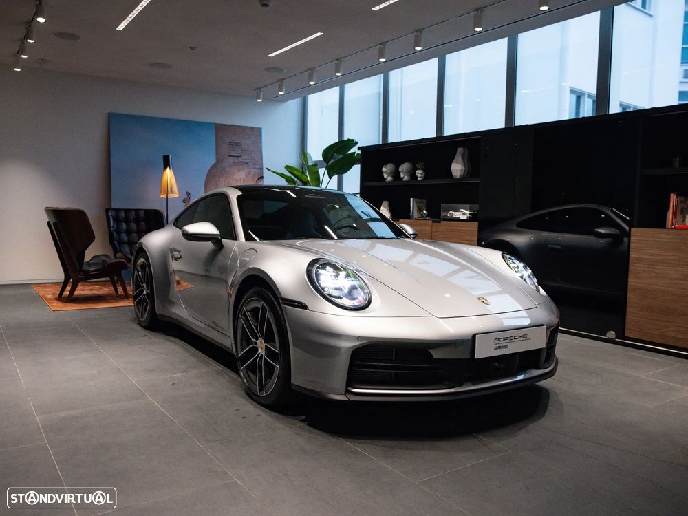 Porsche 911 (992) Carrera 4S PDK - 3