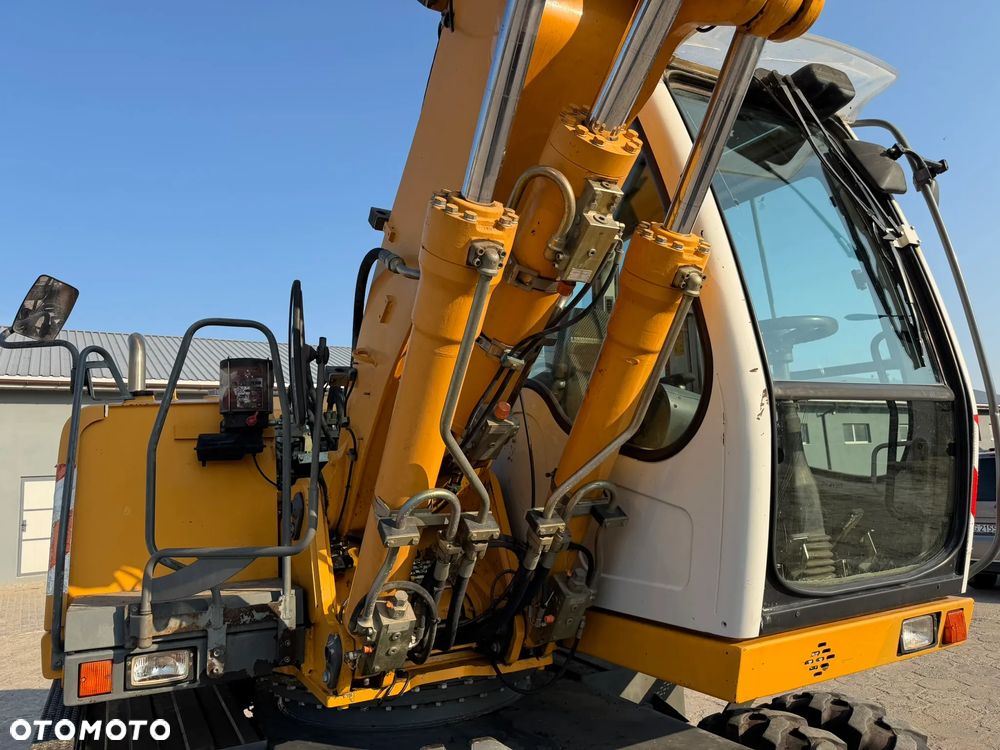 Liebherr A 316 - 8