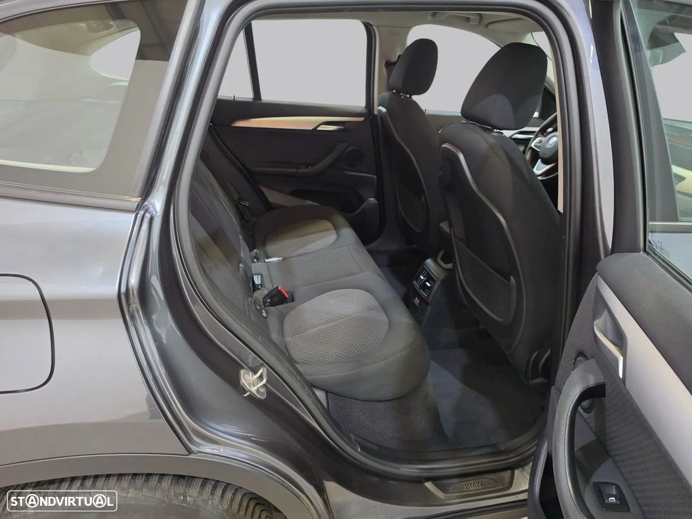 BMW X1 - 12