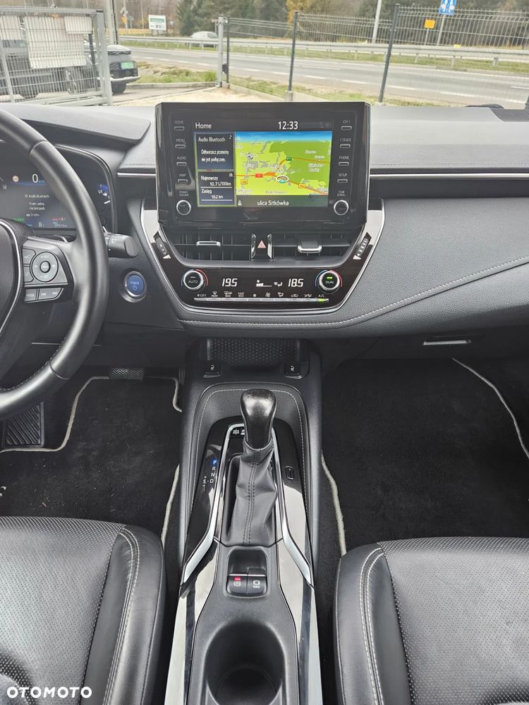 Toyota Corolla 2.0 Hybrid Selection - 15