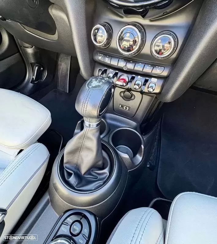 MINI Cabrio Cooper D Auto - 15