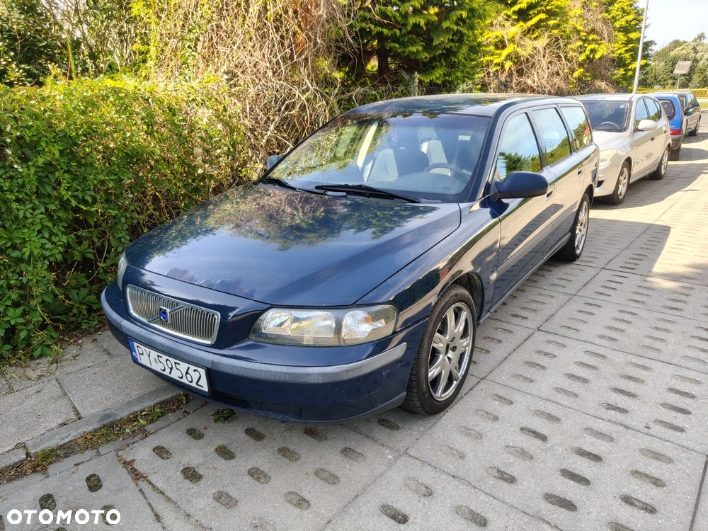 Volvo V70 - 1