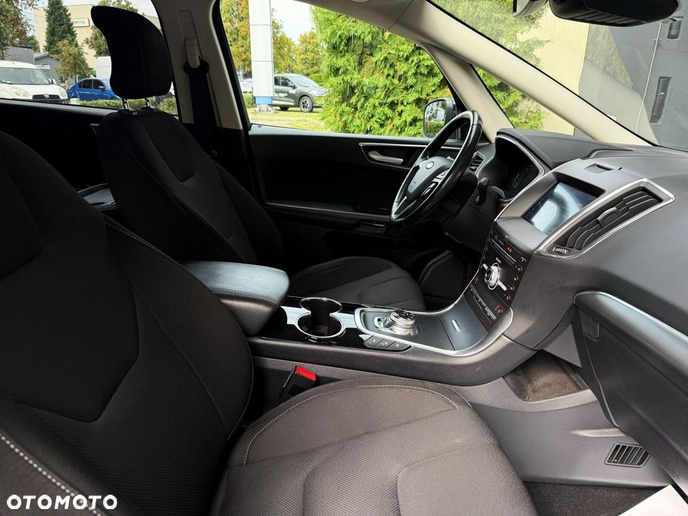 Ford S-Max 2.0 EcoBlue Titanium - 34