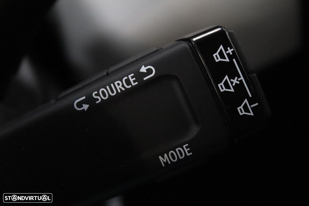 Renault Clio 1.0 TCe Evolution - 21