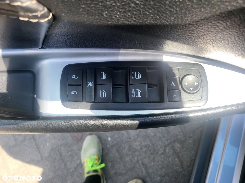 Fiat Freemont 2.0 Multijet Black Code AWD - 17