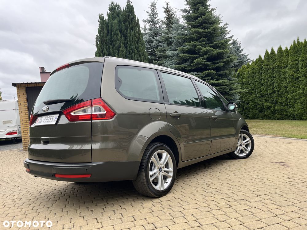 Ford Galaxy 2.0 Champions Edition - 36