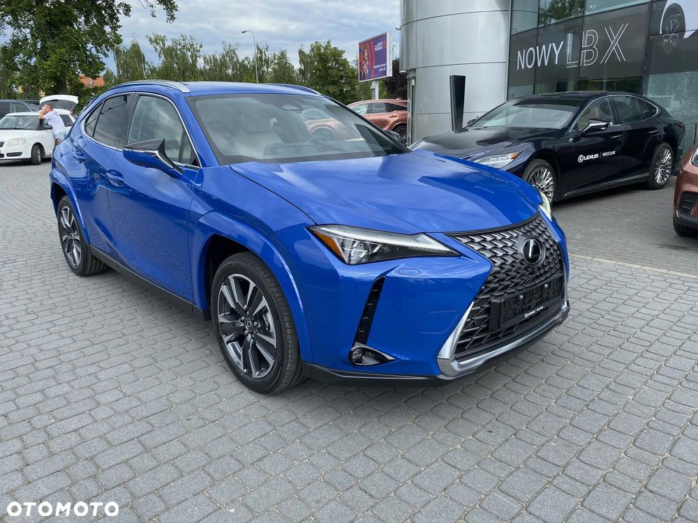 Lexus UX - 2
