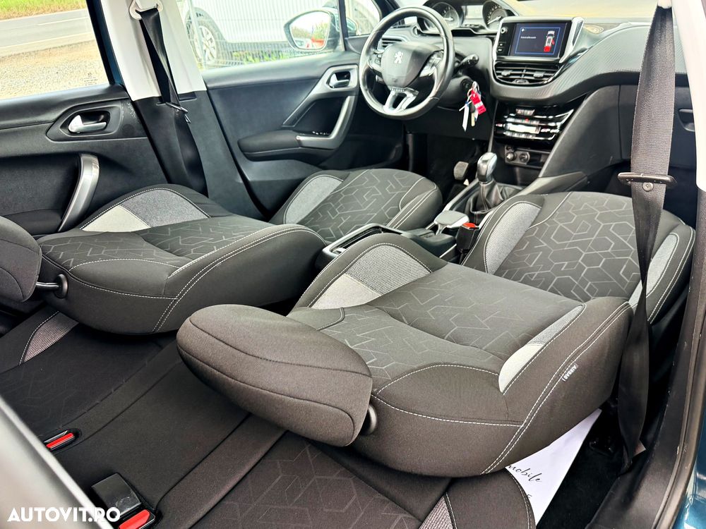 Peugeot 2008 PureTech 82 Style - 8