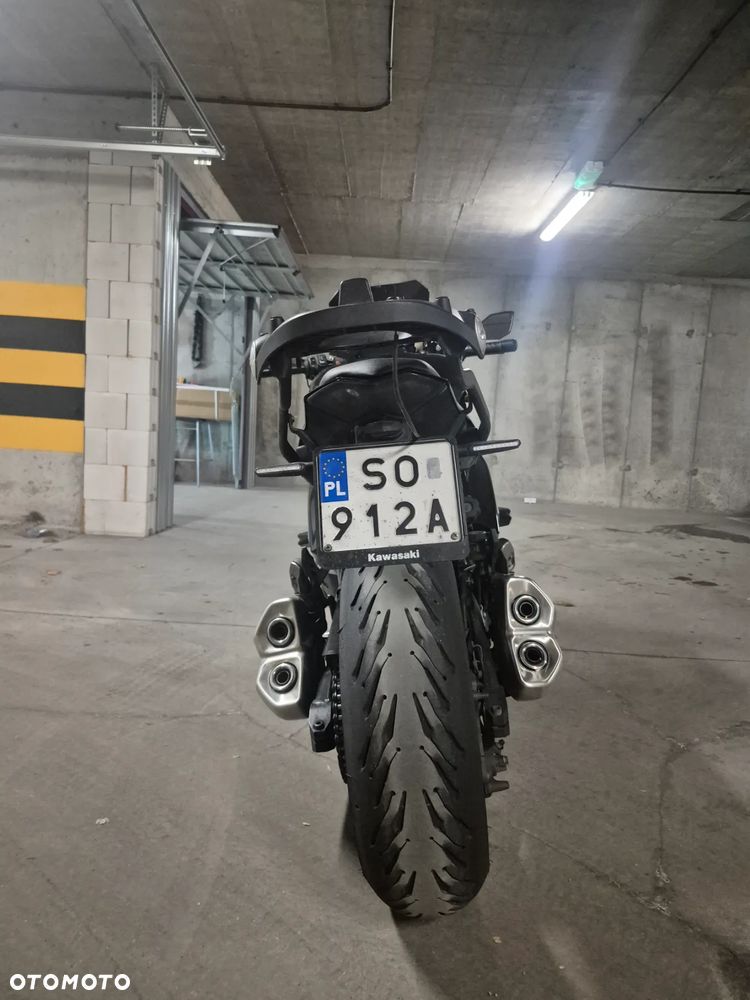 Kawasaki Ninja 1000 SX - 3
