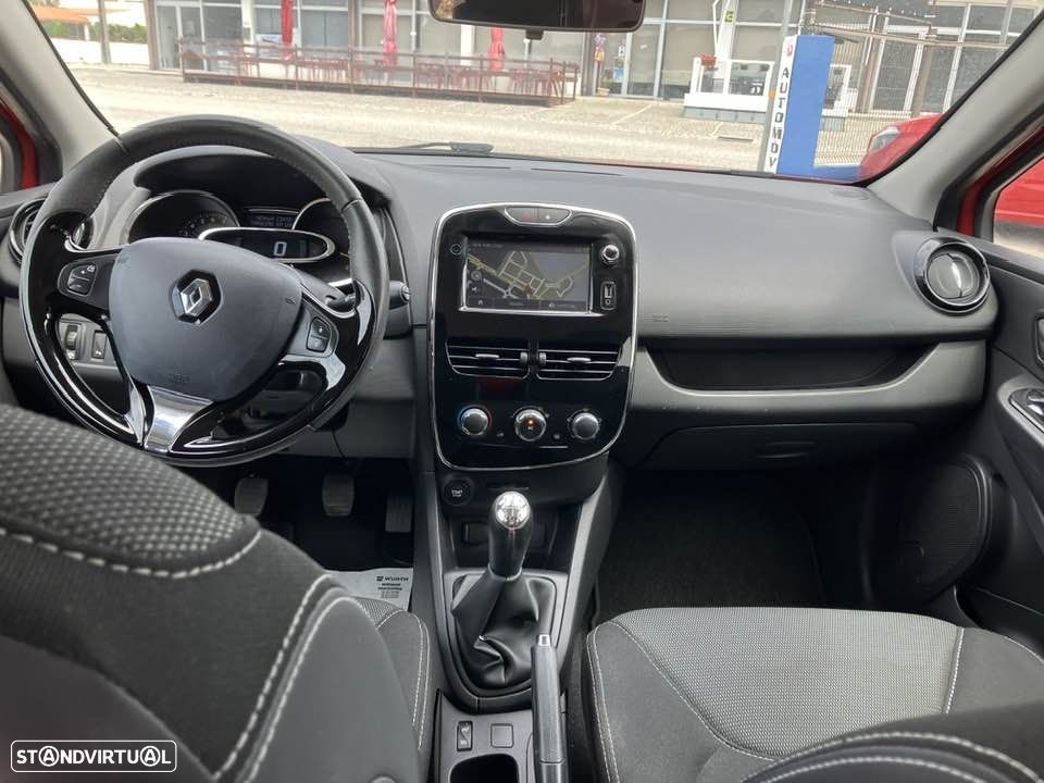 Renault Clio 1.2 16V 75 Collection - 8