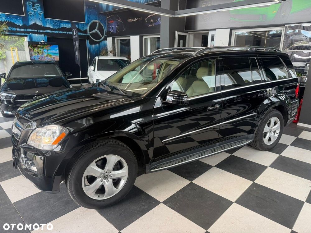 Mercedes-Benz GL - 3