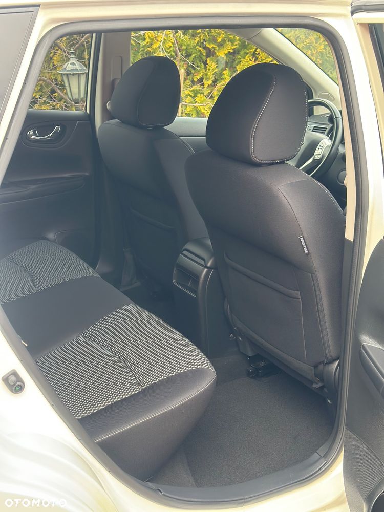 Nissan Pulsar 1.2 DIG-T Xtronic N-Connecta - 24