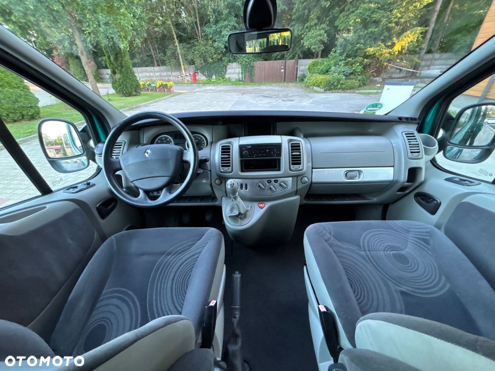 Renault Trafic L1H1 Passenger Lux - 17