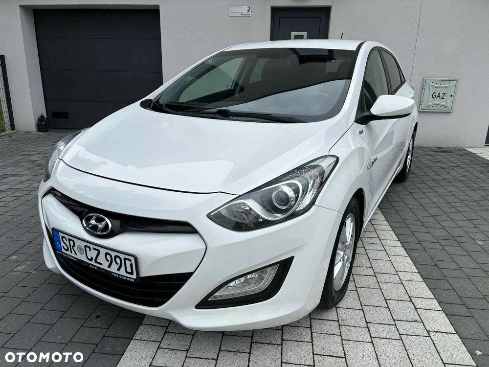 Hyundai i30 1.6 CRDi BlueDrive Classic + - 21