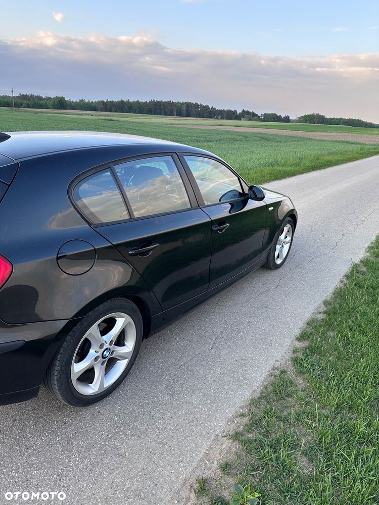 BMW Seria 1 - 2